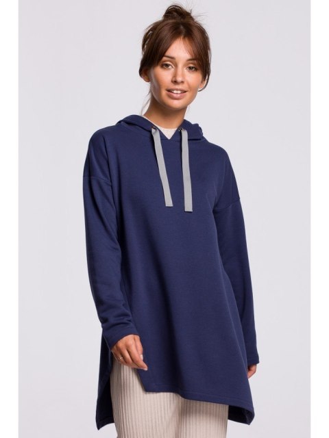 B179 Bluza z kapturem i asymetrycznym rozcięciem B179 Bluza z kapturem i asymetrycznym rozcięciem
