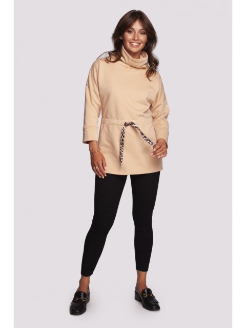 B236 Bluza z golfem i tasiemką w centki B236 Bluza z golfem i tasiemką w centki