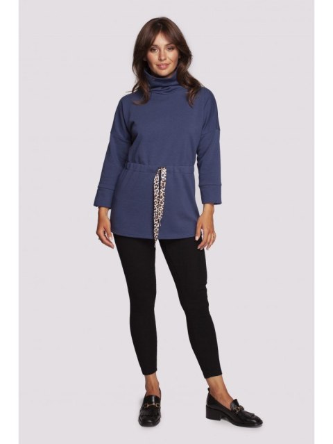 B236 Bluza z golfem i tasiemką w centki B236 Bluza z golfem i tasiemką w centki