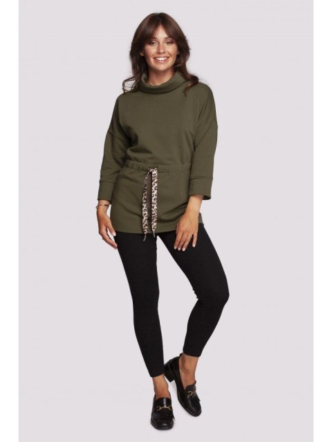 B236 Bluza z golfem i tasiemką w centki B236 Bluza z golfem i tasiemką w centki