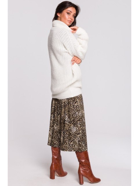 BK030 Długi sweter z golfem BK030 Długi sweter z golfem