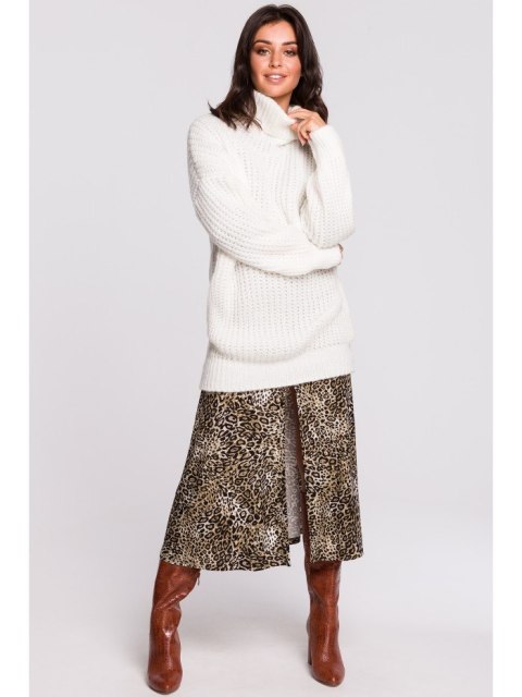 BK030 Długi sweter z golfem BK030 Długi sweter z golfem