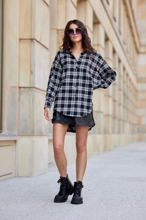 Jolene - koszula oversize w kratę A24 Jolene - koszula oversize w kratę A24