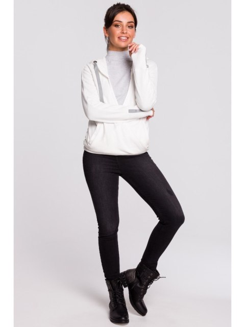 B127 Bluza z kapturem i przodem na zakładkę B127 Bluza z kapturem i przodem na zakładkę